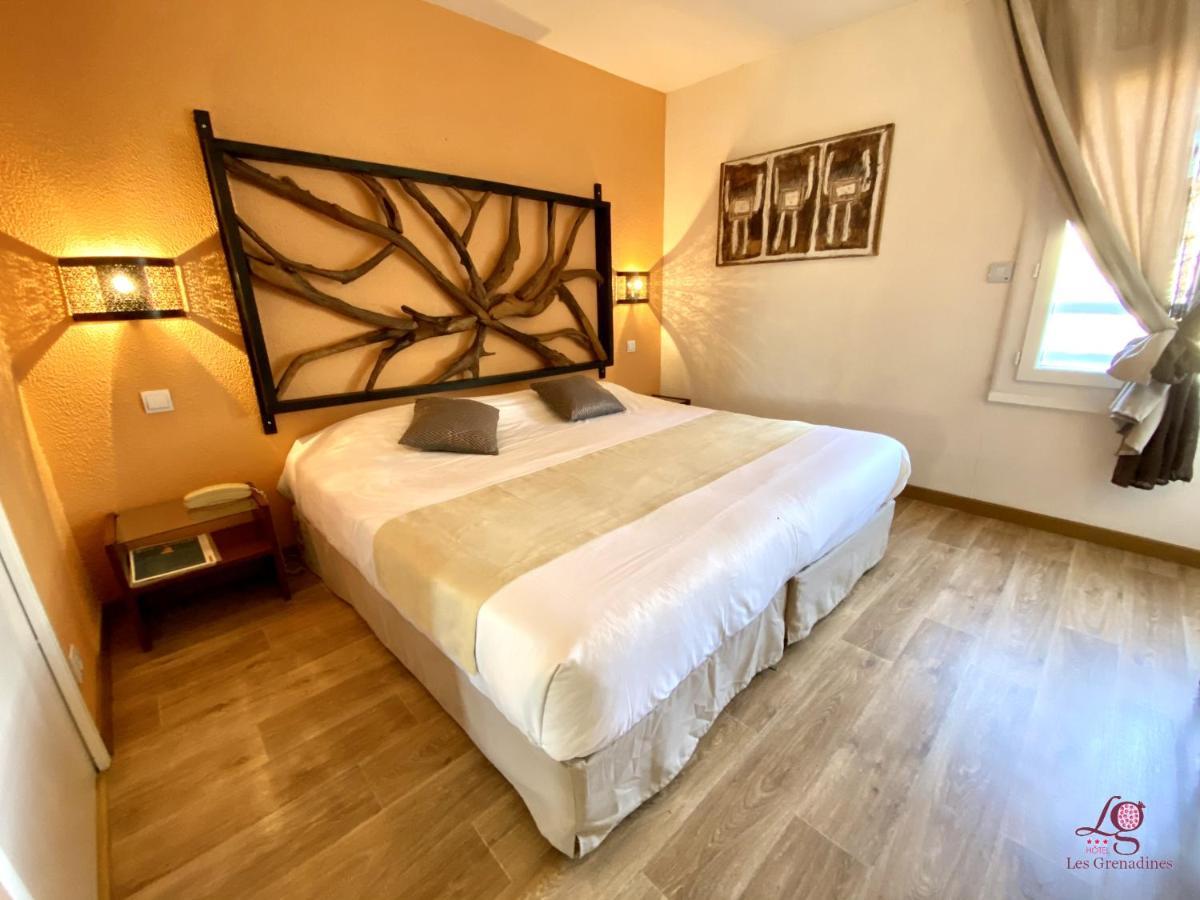 Hotel Les Grenadines Agde Buitenkant foto