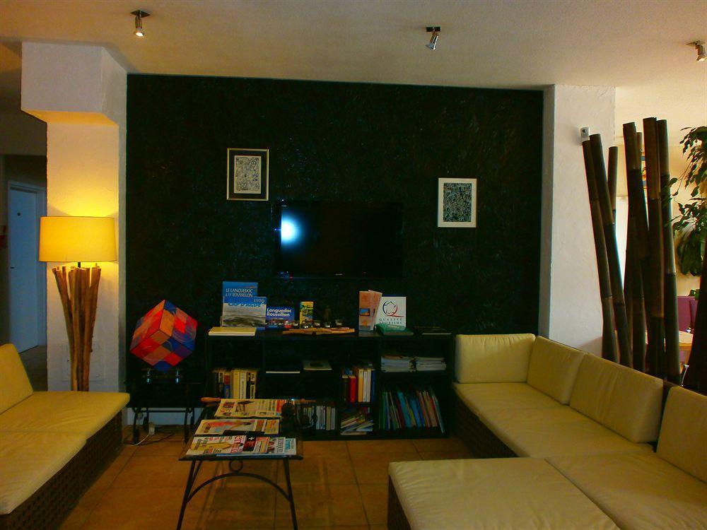 Hotel Les Grenadines Agde Buitenkant foto