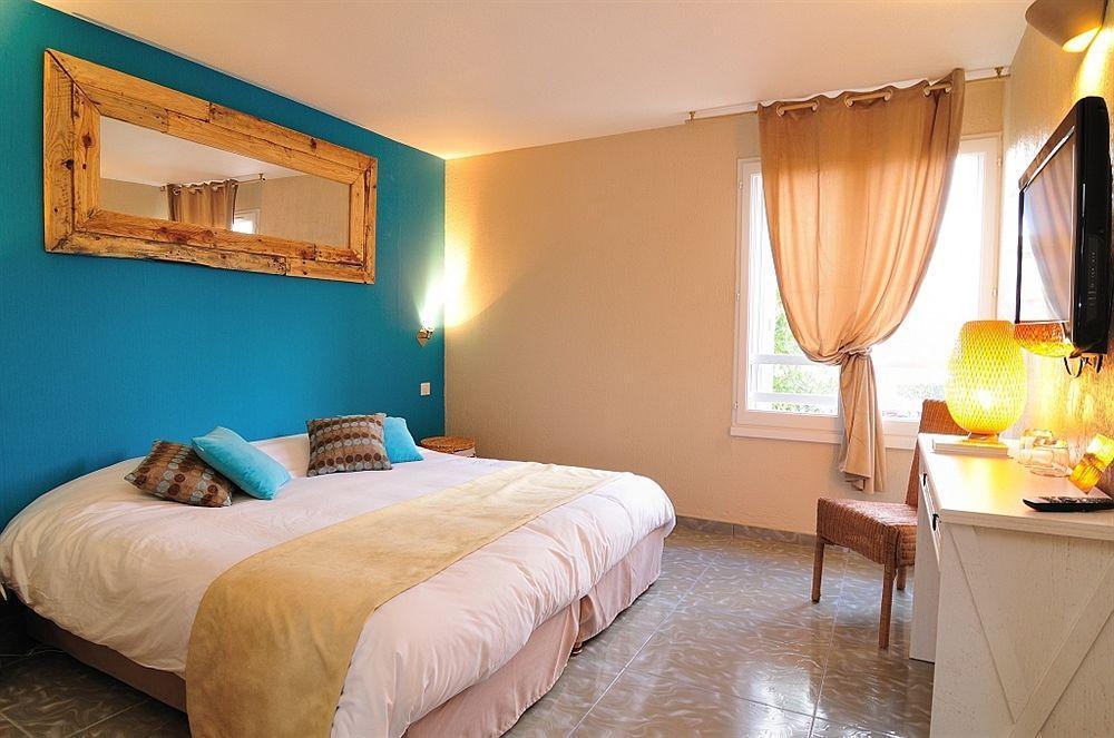 Hotel Les Grenadines Agde Buitenkant foto