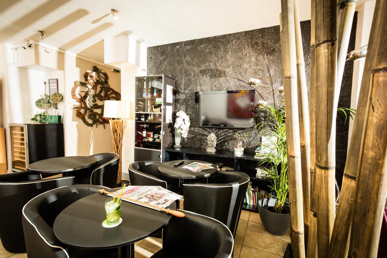 Hotel Les Grenadines Agde Buitenkant foto
